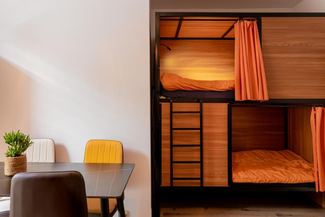 רוטרדם Recharge Hostel מראה חיצוני תמונה
