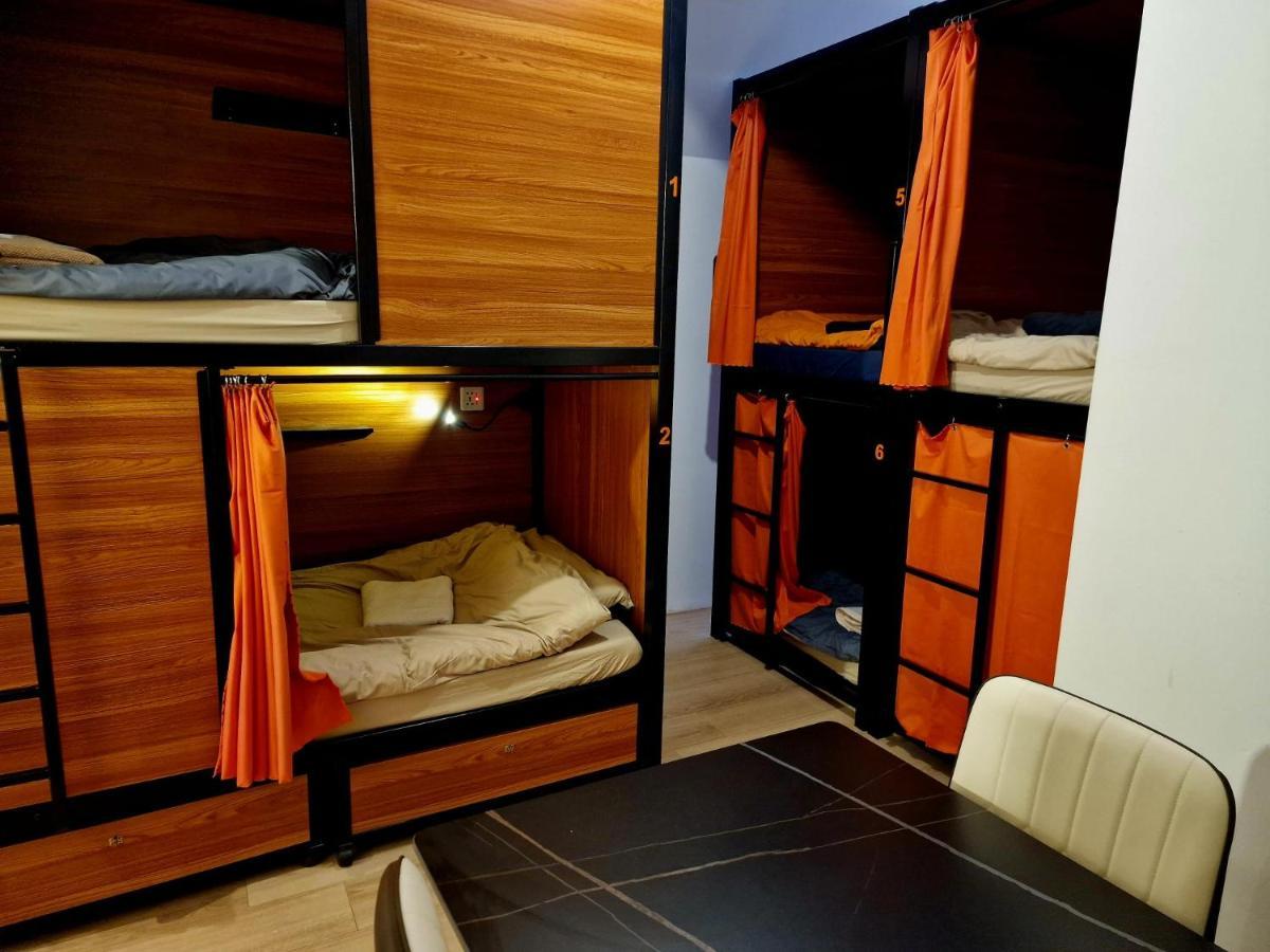 רוטרדם Recharge Hostel מראה חיצוני תמונה