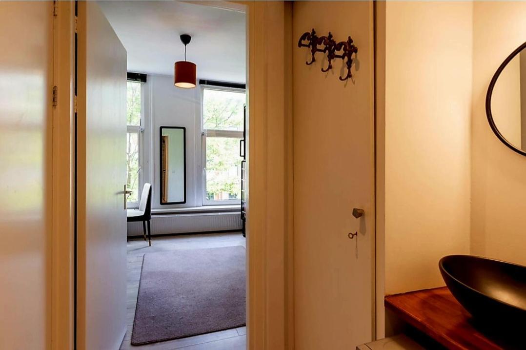 רוטרדם Recharge Hostel מראה חיצוני תמונה